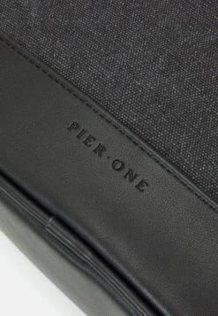 Pier One Unisex - Toilettas - Black 6 Pier One Unisex - Toilettas - Black -Pier One Schoenen Winkel 05d508e36bb14f79b1a50f5dfb5612b7