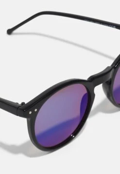 Pier One Unisex - Zonnebril - Black/Blue 5 Pier One Unisex - Zonnebril - Black/Blue -Pier One Schoenen Winkel 11f17cbd777a412ba39007dce293526f