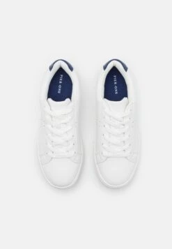 Pier One Unisex - Sneakers Laag - White -Pier One Schoenen Winkel 123a37554cf74c7eb7c6ccf94f7ecb07