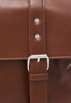 Pier One Schoudertas - Brown -Pier One Schoenen Winkel 13681cf0e15d4e7a880bcd49346bf5a1