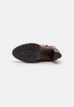 Pier One Leather- Laarzen Met Hoge Hak - Cognac -Pier One Schoenen Winkel 165eee3592424edea01cebf48dfd3129