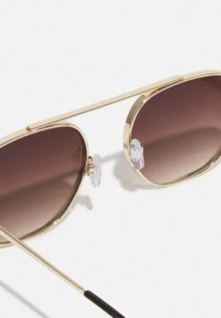 Pier One With Chain Set Unisex - Zonnebril - Brown 5 Pier One With Chain Set Unisex - Zonnebril - Brown -Pier One Schoenen Winkel 17dec482534c48438c04a585cec7ab57