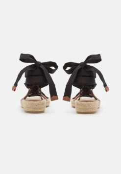 Pier One Leather - Sandalen Met Plateauzool - Black 5 Pier One Leather - Sandalen Met Plateauzool - Black -Pier One Schoenen Winkel 1b490056c90f46afbbd22bb39480b996