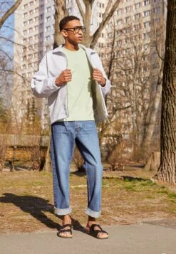 Pier One Unisex - Pantoffels - Black 4 Pier One Unisex - Pantoffels - Black -Pier One Schoenen Winkel 21323aaf96c24ccbb412a95ef516eddd