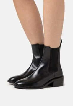 Pier One Leather- Korte Laarzen - Black