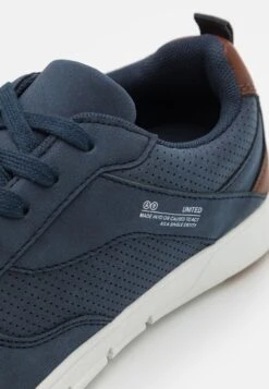 Pier One Sneakers Laag - Dark Blue 7 Pier One Sneakers Laag - Dark Blue -Pier One Schoenen Winkel 31bbbcb0905e419fbe2b72be44c9f69c