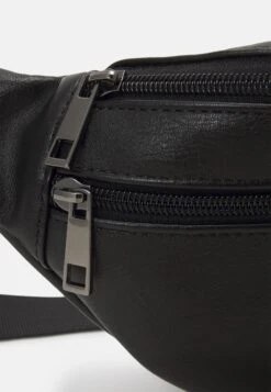 Pier One Unisex - Heuptas - Black -Pier One Schoenen Winkel 33cd774ee9684067b799c689aa29ae78