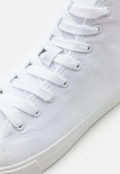 Pier One Unisex - Sneakers Hoog - White -Pier One Schoenen Winkel 354935853e0c4c97b54b9968dc4597ec
