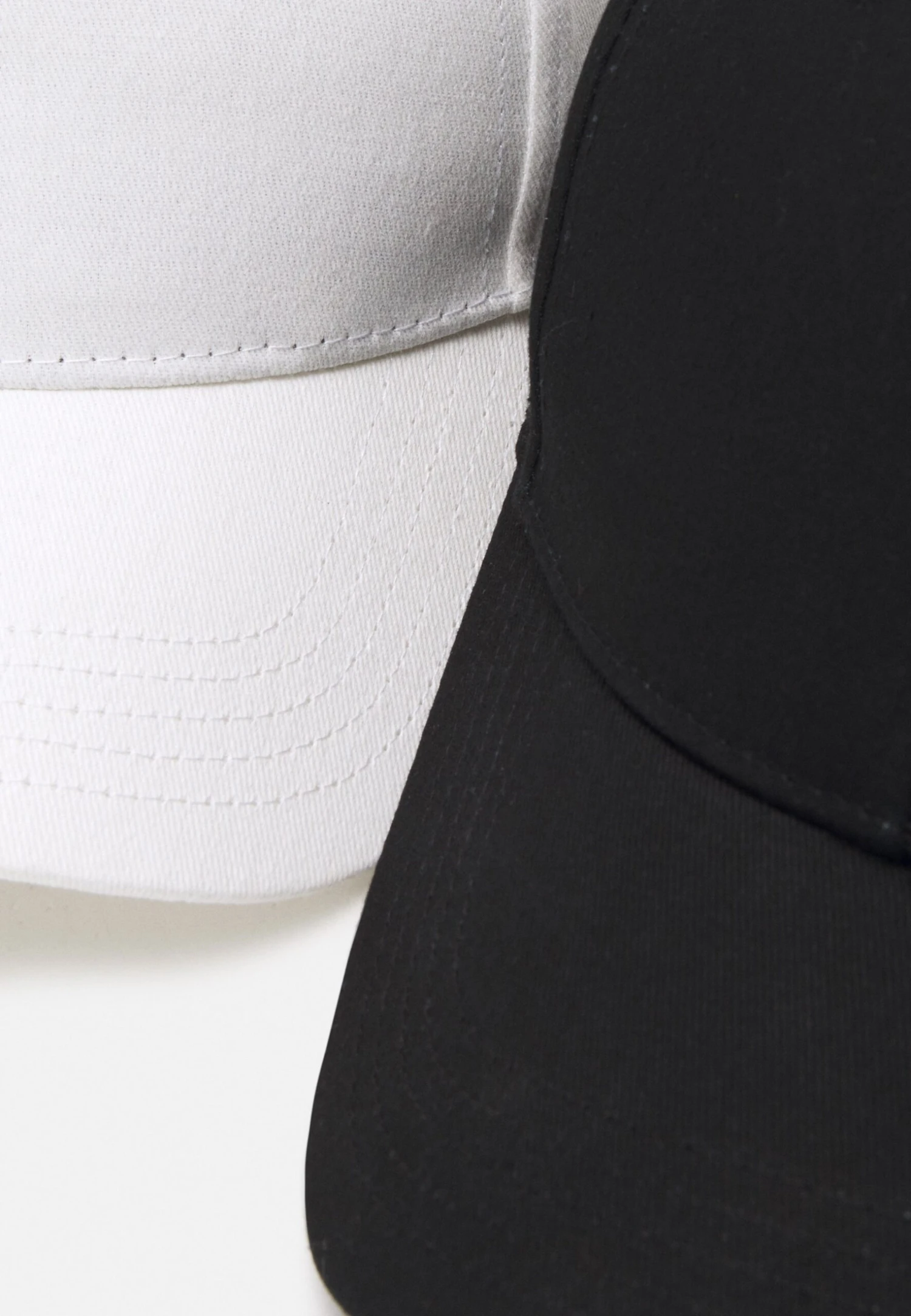 Unisex 2 Pack - Pet - Black/White Pier One Unisex 2 Pack - Pet - Black/White -Pier One Schoenen Winkel 36f873638b674643b084a8342454eacf scaled