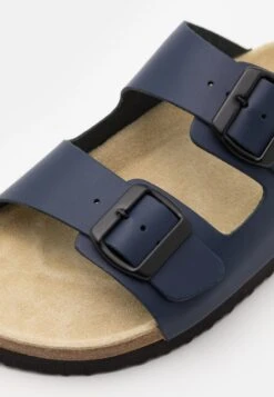 Pier One Unisex - Pantoffels - Dark Blue 7 Pier One Unisex - Pantoffels - Dark Blue -Pier One Schoenen Winkel 3d8a5cdb5e514771841f04cbfc9f95cd