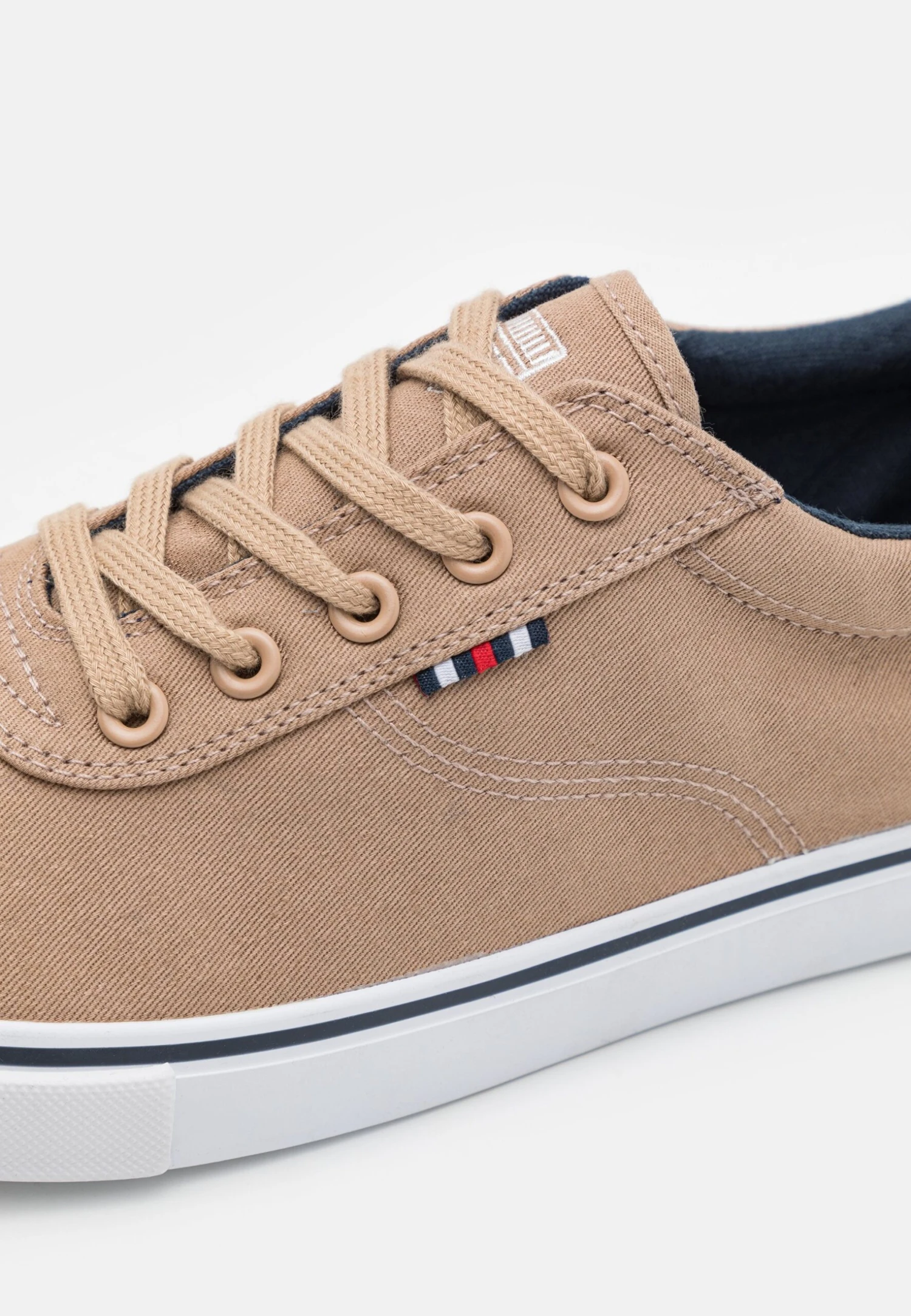 Unisex - Sneakers Laag - Brown Pier One Unisex - Sneakers Laag - Brown -Pier One Schoenen Winkel 3d8d930a9d594a348d328f3c83bbc354 scaled