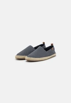 Pier One Unisex - Espadrilles - Dark Grey 3 Pier One Unisex - Espadrilles - Dark Grey -Pier One Schoenen Winkel 46bfff400620443292dd2a54f60bc593