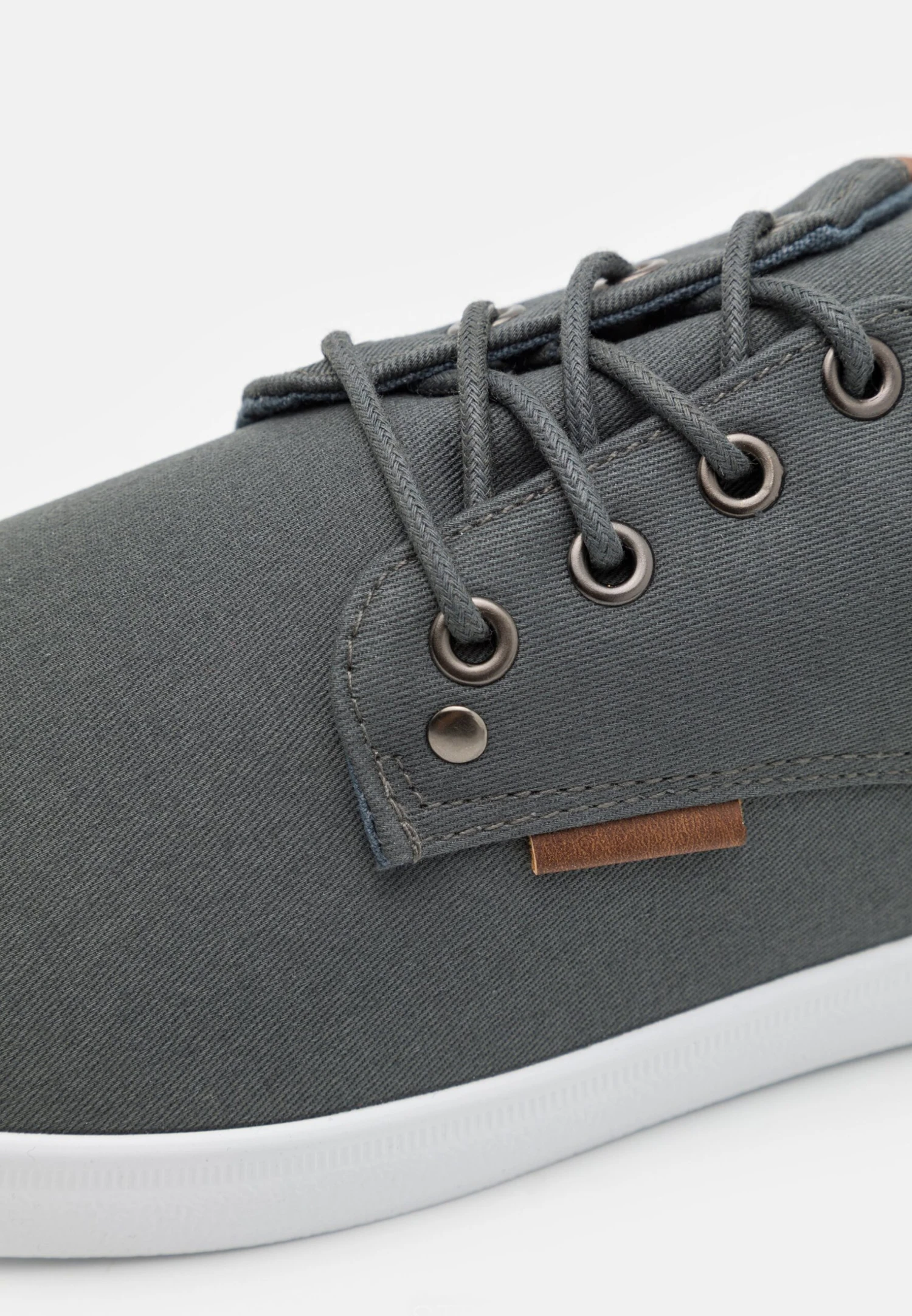 Unisex - Sneakers Laag - Grey Pier One Unisex - Sneakers Laag - Grey -Pier One Schoenen Winkel 48278368258a4d6fb952e253fa22ff47 scaled