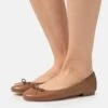 Pier One Leather - Ballerina'S - Cognac 2 Pier One Leather - Ballerina'S - Cognac -Pier One Schoenen Winkel 638bad1c376a4cf28ef5558d8001a817