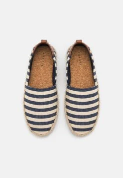 Pier One Unisex - Espadrilles - Dark Blue/White 5 Pier One Unisex - Espadrilles - Dark Blue/White -Pier One Schoenen Winkel 656fb98ccb7640ac939ccc145e729a86