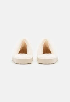Pier One Pantoffels - Off-White -Pier One Schoenen Winkel 6664efd8499b4b2293b4201d8c6f0953