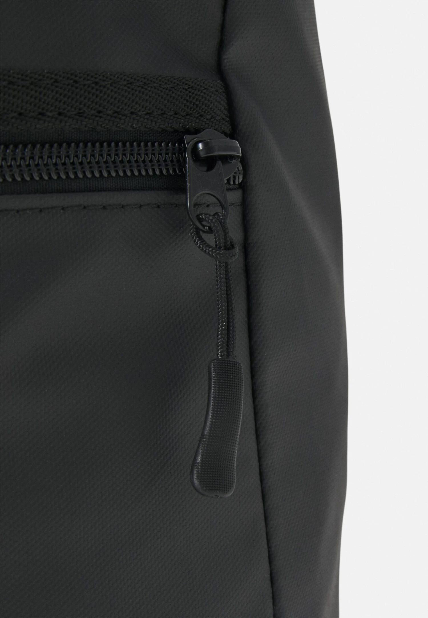 Tarpaulin Water Repellent Unisex - Rugzak - Black Pier One Tarpaulin Water Repellent Unisex - Rugzak - Black -Pier One Schoenen Winkel 66953189645a4b2390a5d5794bbc64da scaled