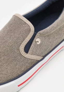 Pier One Unisex - Sneakers Laag - Taupe 7 Pier One Unisex - Sneakers Laag - Taupe -Pier One Schoenen Winkel 6a1834ed7c0648ecb860954f8dc6f955