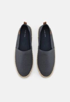 Pier One Unisex - Espadrilles - Dark Grey 5 Pier One Unisex - Espadrilles - Dark Grey -Pier One Schoenen Winkel 78088d294b5a42328779bc35d556eee2