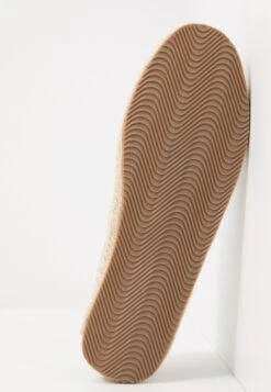 Pier One Rena Espadrille Unisex - Espadrilles - White/Blue -Pier One Schoenen Winkel 783aaa02540843288d52301a1f116eed