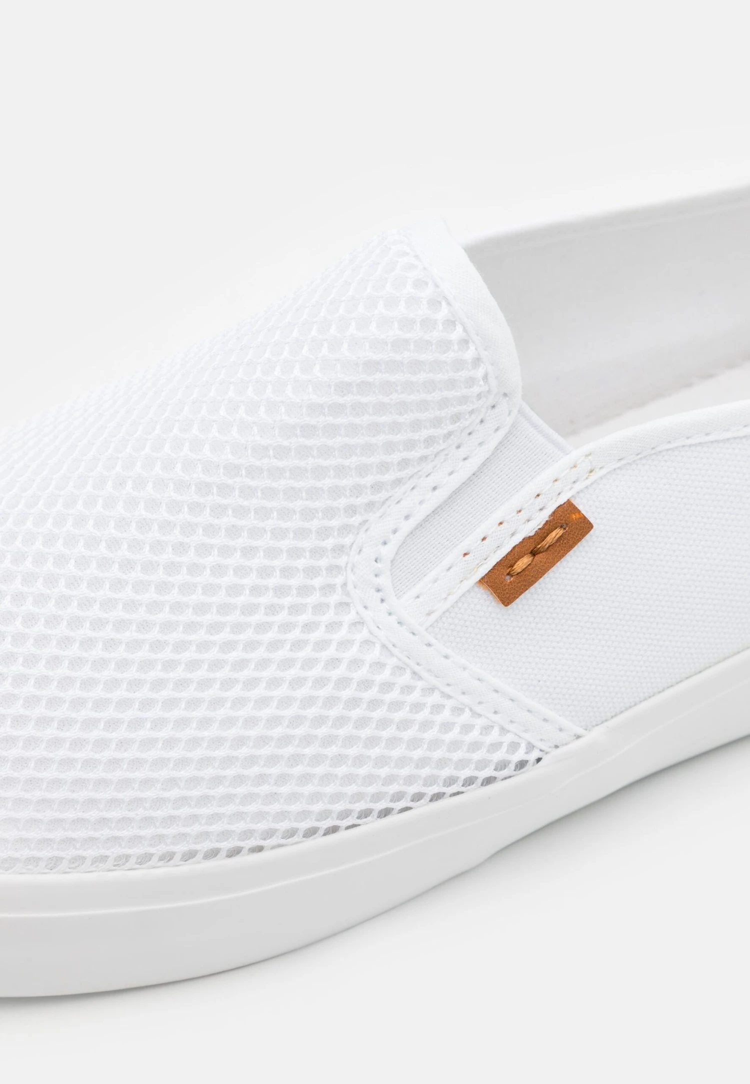 Unisex - Instappers - White Pier One Unisex - Instappers - White -Pier One Schoenen Winkel 7af3f76c7d3048f7ace815eb38fb78e9 scaled