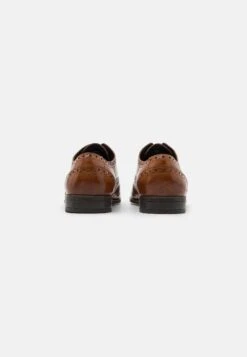 Pier One Leather - Veterschoenen - Cognac -Pier One Schoenen Winkel 987fb857b7e844fdb945f4f9679d3ad0