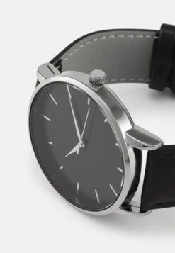 Pier One Horloge - Black/Silvercoloured -Pier One Schoenen Winkel b21304d4d8ec4553ac54e4d73133cd2c