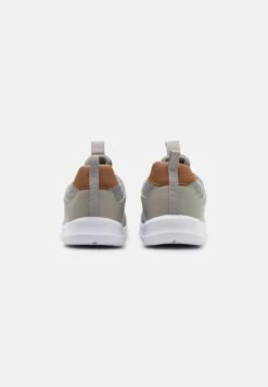 Pier One Sneakers Laag - Light Grey -Pier One Schoenen Winkel b32d823083954dad9c3bfe71ef720aca