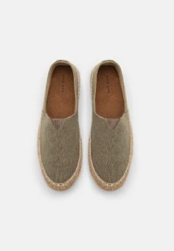 Pier One Espadrilles - Brown 6 Pier One Espadrilles - Brown -Pier One Schoenen Winkel b8b6a1b5c8f4462e91558b6bd6046520