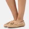 Pier One Leather- Mocassins - Beige 2 Pier One Leather- Mocassins - Beige -Pier One Schoenen Winkel b955e0d1f7554eeca19600967345c190