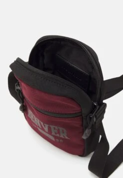 Pier One Schoudertas - Dark Red 4 Pier One Schoudertas - Dark Red -Pier One Schoenen Winkel bdbcce6e2c2c40959a79faab831c30aa