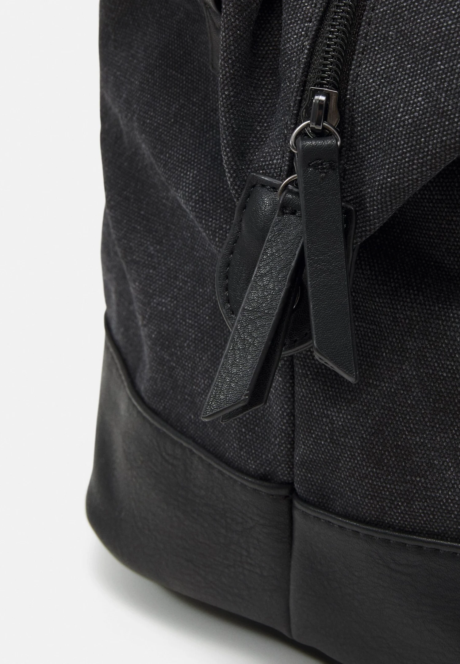 Unisex - Reistas - Black Pier One Unisex - Reistas - Black -Pier One Schoenen Winkel bdc3a331f78c4a4d87c774f47b53958a scaled