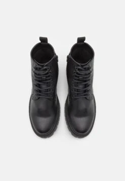 Pier One Unisex - Veterboots - Black 5 Pier One Unisex - Veterboots - Black -Pier One Schoenen Winkel be294022a8fa4b439a852bd7c70d8bb6