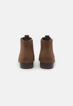 Pier One Unisex - Korte Laarzen - Brown -Pier One Schoenen Winkel c21da10ddfa54fcdaded4d555bc8c91d