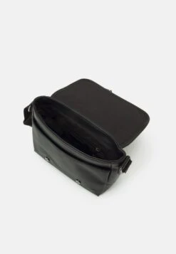 Pier One Unisex - Schoudertas -Black -Pier One Schoenen Winkel c8b3267bb4784f2bbcd3cf675ef176e0