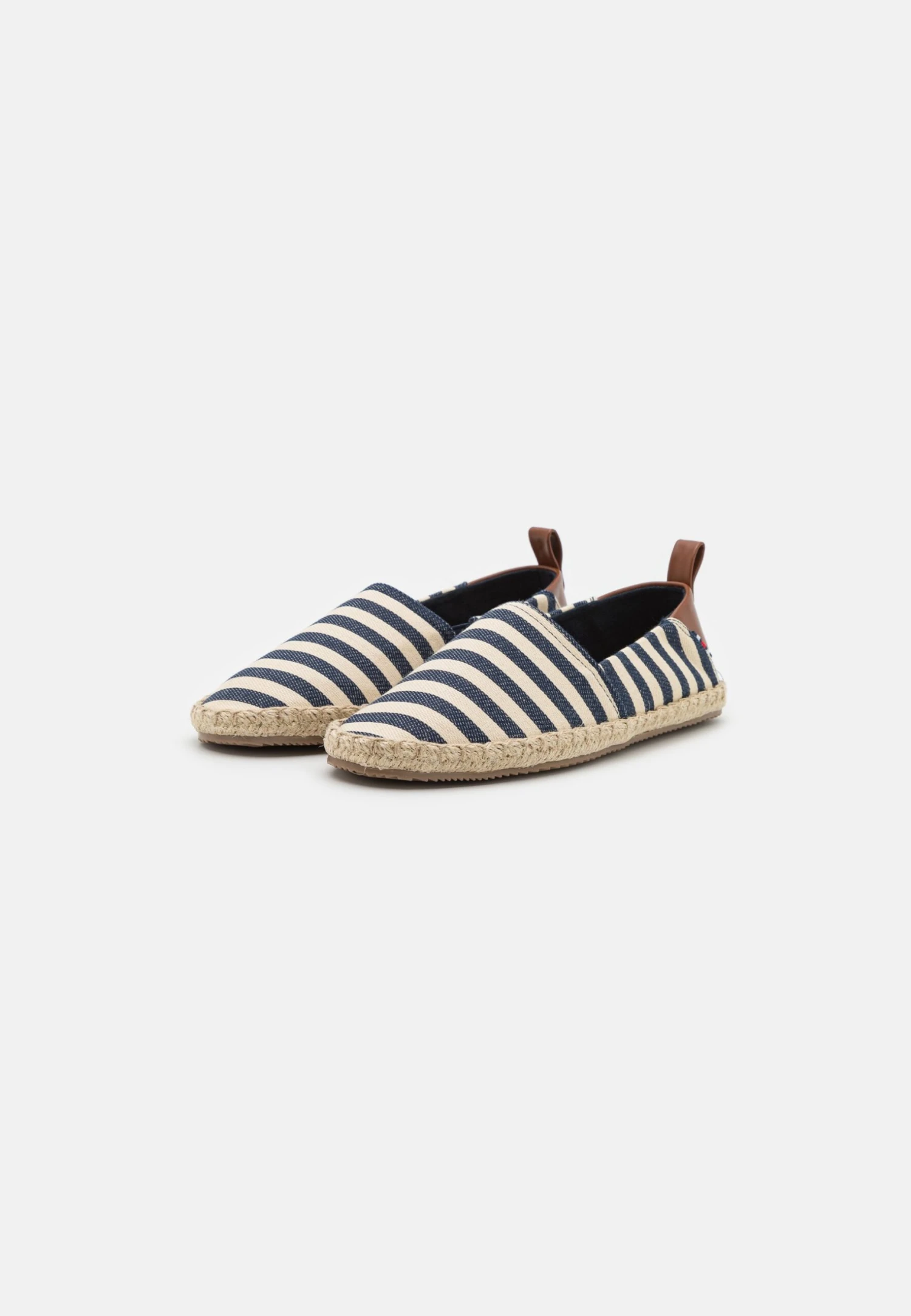 Unisex - Espadrilles - Dark Blue/White Pier One Unisex - Espadrilles - Dark Blue/White -Pier One Schoenen Winkel cd611934327641c082e061230e38e75c scaled
