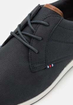 Pier One Sportieve Veterschoenen - Dark Blue/White 7 Pier One Sportieve Veterschoenen - Dark Blue/White -Pier One Schoenen Winkel dff75f48d15744d2a2c522f733b15946