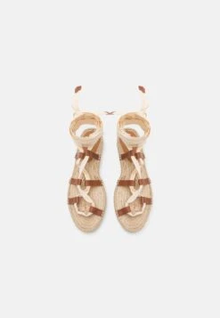 Pier One Leather - Sandalen Met Plateauzool - 003 - Off-White -Pier One Schoenen Winkel e7d31b5992104938afd655aba13c57dd