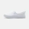 Pier One Unisex - Sneakers Laag - White -Pier One Schoenen Winkel fdedbdfc9cca458ca5506fc6585d34ad
